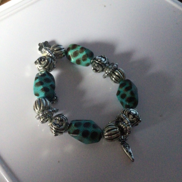 Chunky faux silver bracelet - Picture 3 of 3
